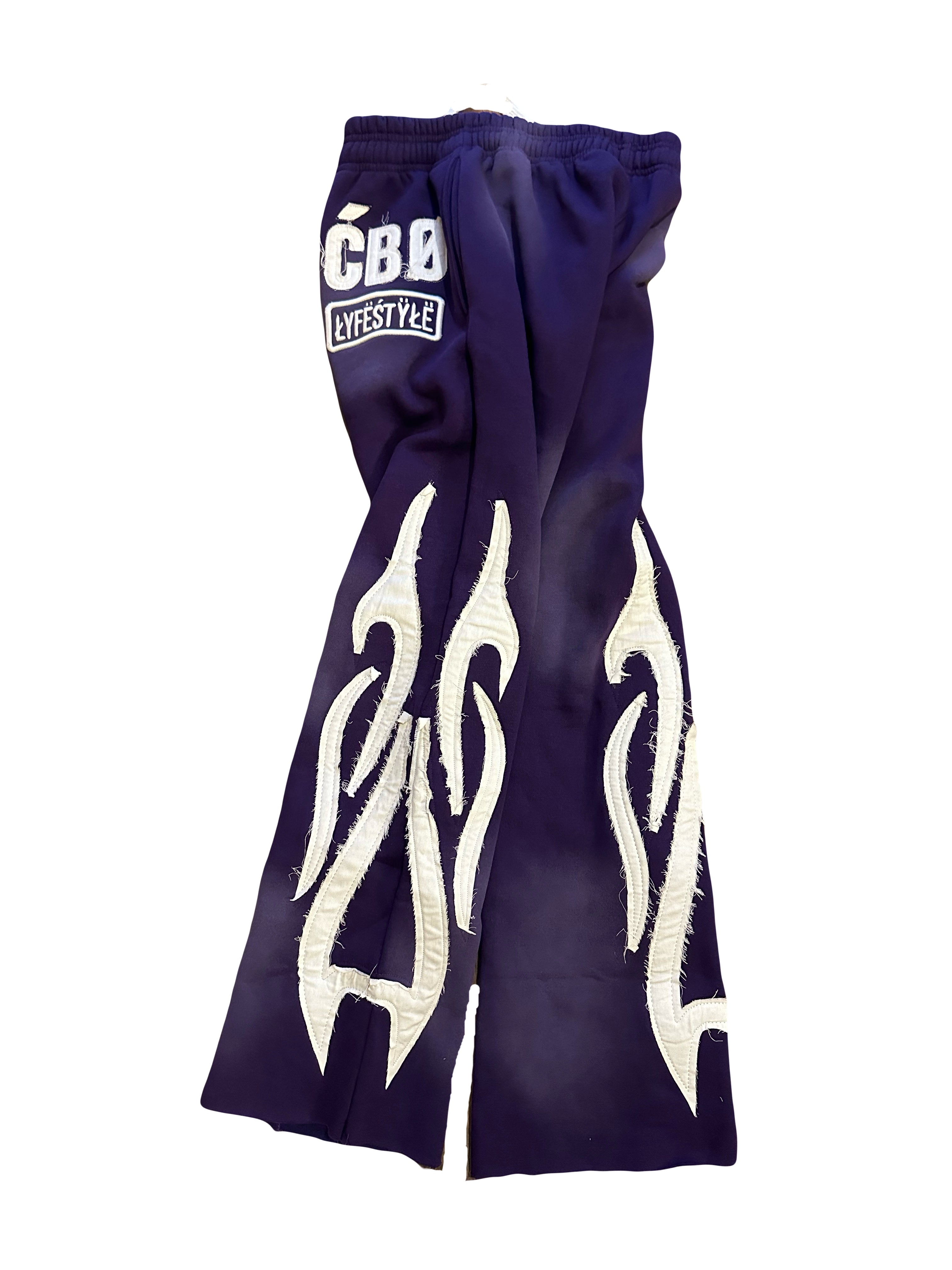 ĆBØ ŁŸFËSTŸŁË RAVEN SWEATPANTS