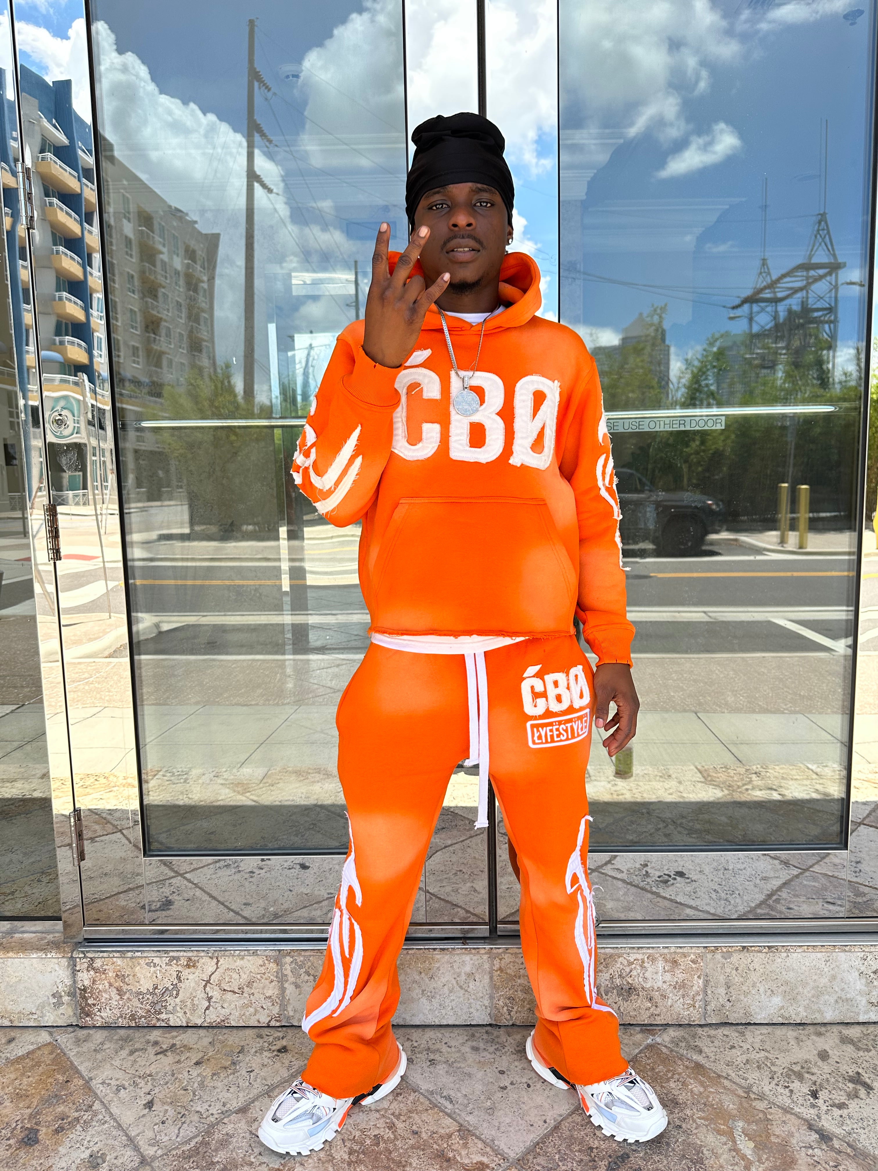ĆBØ ŁŸFËSTŸŁË ORANGE HOODIE